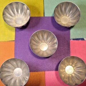 5 X Vintage Jelly jello Gelatin Dessert Molds Aluminum Ribbed.  12 DOMED RIBS.